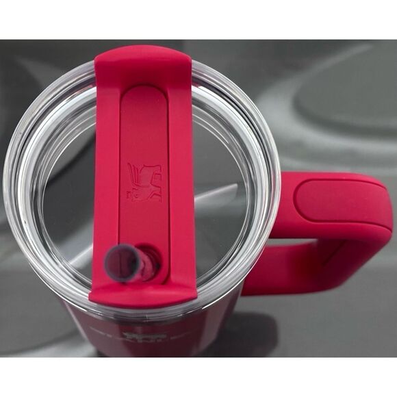 Stanley X e.l.f. Quencher H2.0 FlowState‎ Tumbler 30oz, RED DELICIOUS - Picture 3 of 4